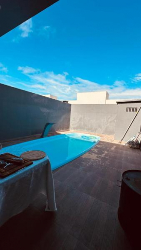 Casa Com Piscina - Min 7 diárias